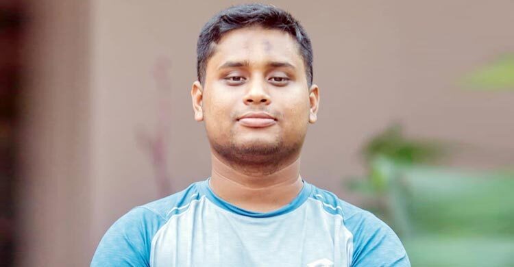 র’ এর প্রেসক্রিপশনে বাংলাদেশে রাজনীতি চলবে না: হাসনাত